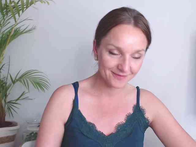 SecretAlicia webcam
