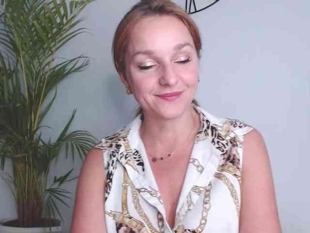 SecretAlicia webcam