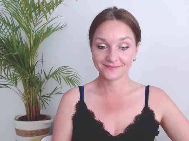 SecretAlicia webcam
