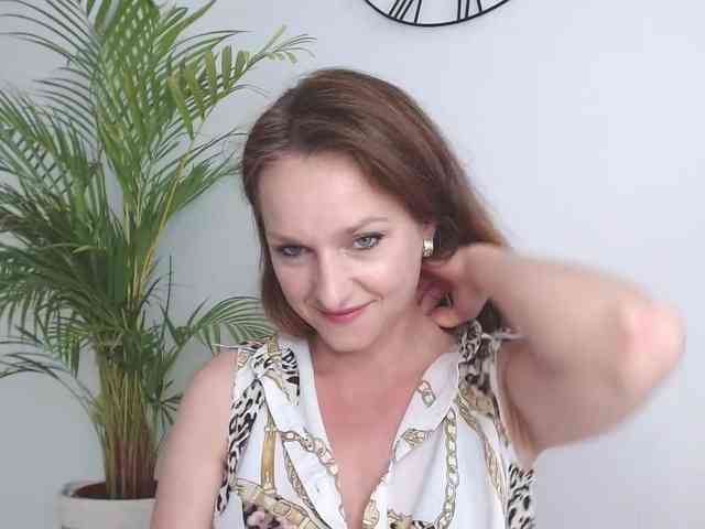 SecretAlicia webcam