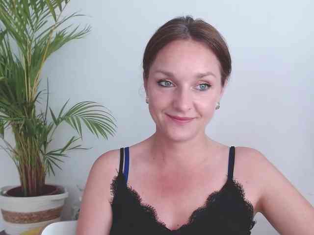 SecretAlicia webcam