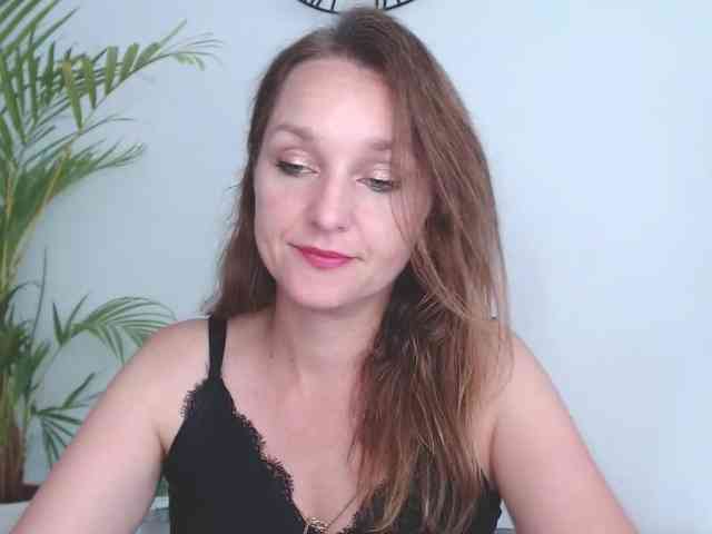 SecretAlicia webcam