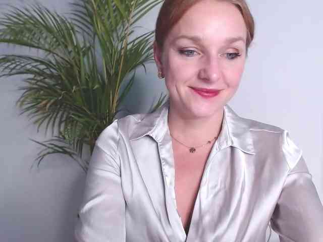 SecretAlicia webcam