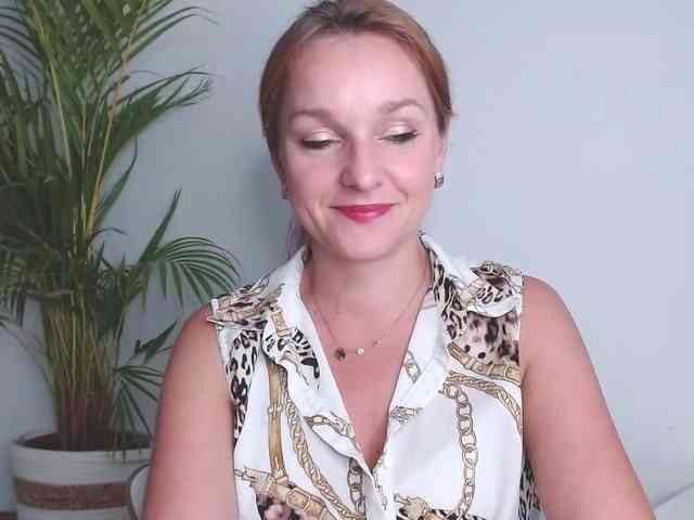 SecretAlicia webcam