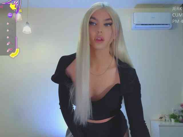 katyabanana Live Webcam on BongaCams