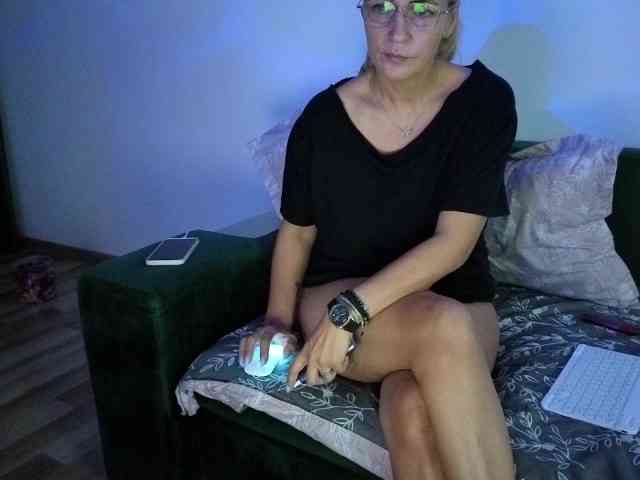 Sweetaniaa webcam