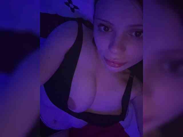 Bitttccchhh webcam