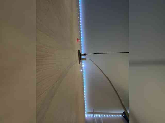 1Miumiumiu webcam