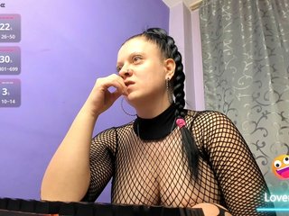 AdriannaLyly Porn Show