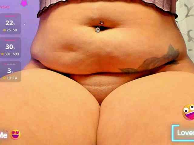 AdriannaLyly webcam