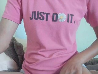 Molie-777's Live Webcam