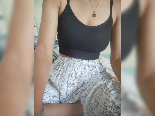 Rabearivelo's BongaCams show and profile