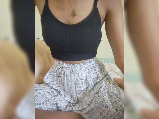 Rabearivelo's BongaCams show and profile