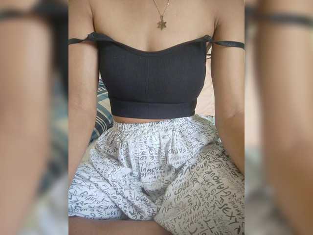 Rabearivelo's BongaCams show and profile