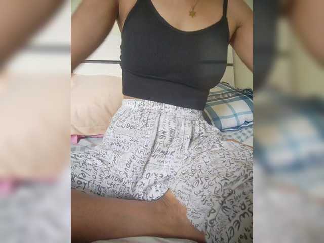 Rabearivelo's BongaCams show and profile