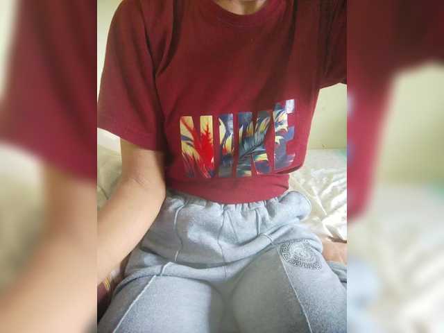 Rabearivelo's BongaCams show and profile