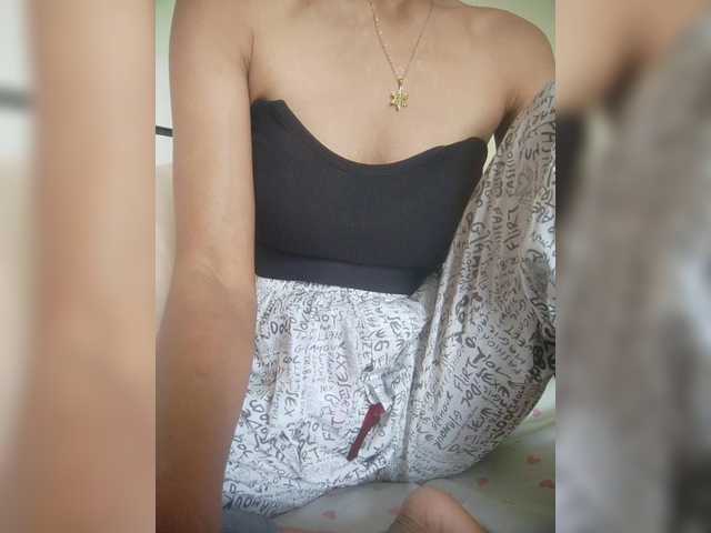 Rabearivelo's BongaCams show and profile