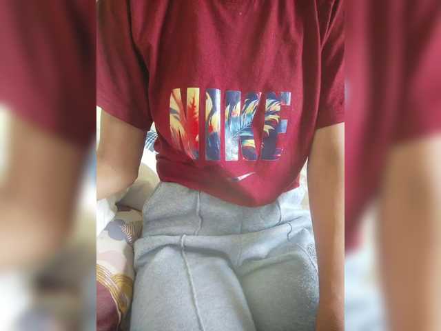 Rabearivelo's BongaCams show and profile