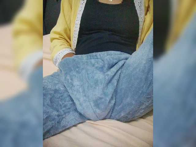 Rabearivelo's BongaCams show and profile