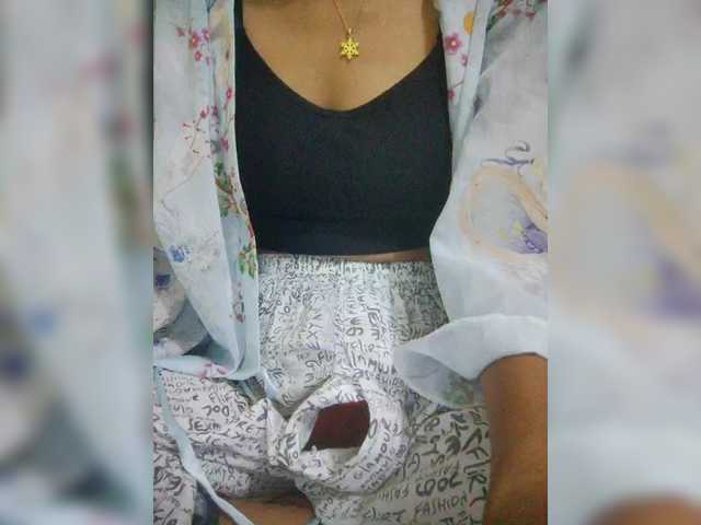 Rabearivelo's BongaCams show and profile