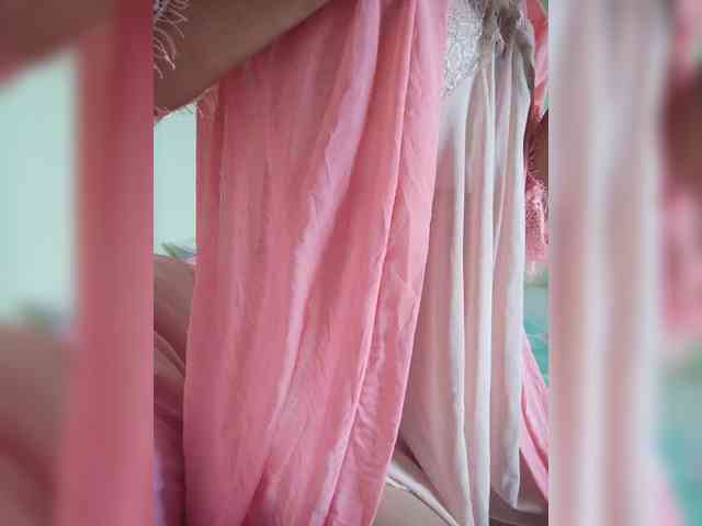 Molie-777 webcam