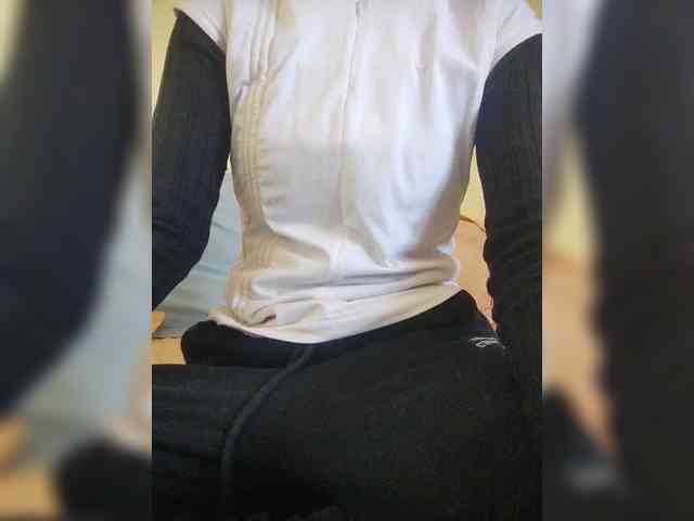 Molie-777 webcam