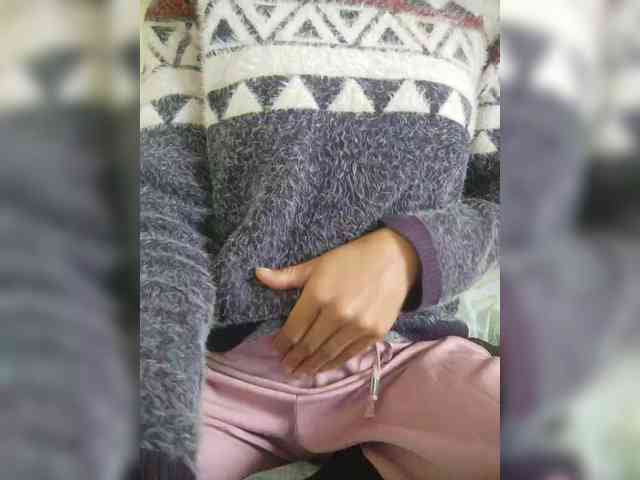 Molie-777 webcam