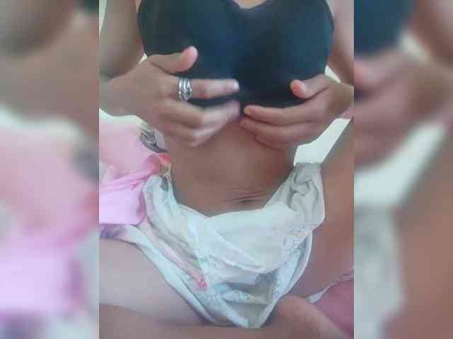 Molie-777 webcam