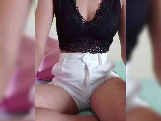 Molie-777 webcam