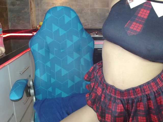 NorthSweet webcam bongacams model stream image