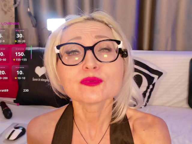 Milforja from BongaCams is Freechat