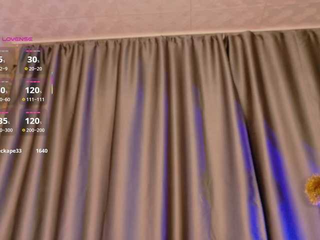 Milforja's BongaCams show and profile