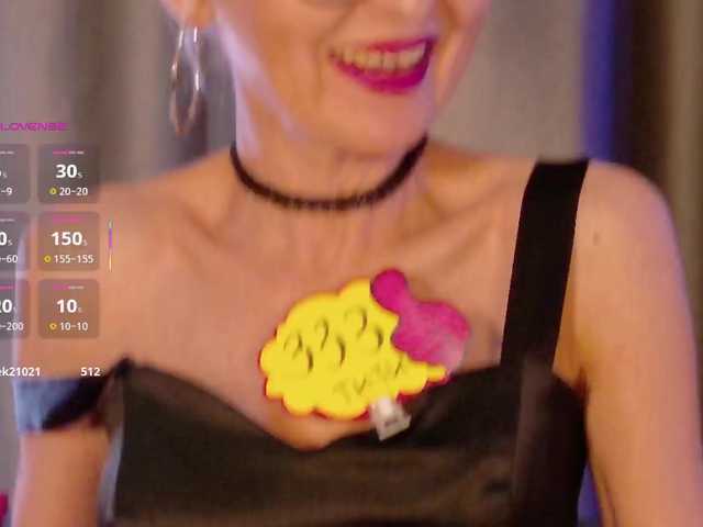 Milforja's BongaCams show and profile