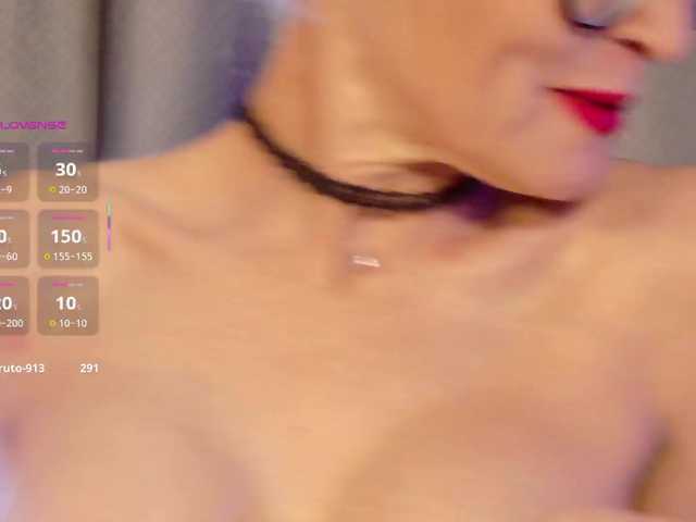 Milforja's BongaCams show and profile