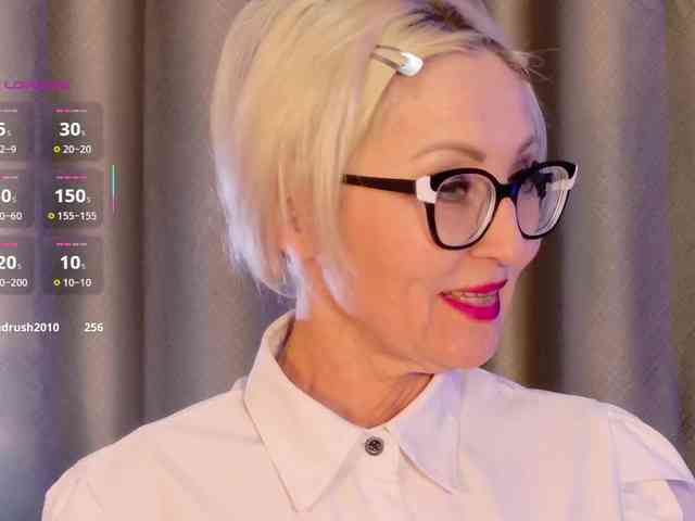 Milforja Live Webcam on BongaCams