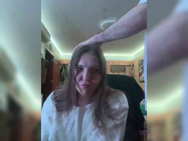 LilithMoon webcam