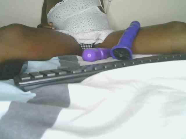 Squirtydoll256 webcam