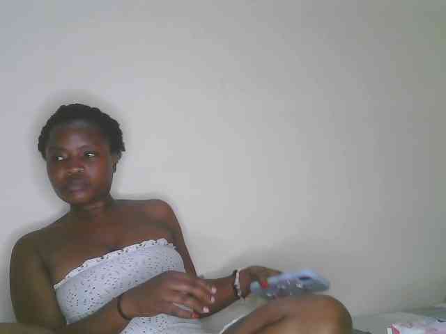 Squirtydoll256 webcam
