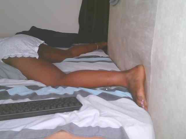 Squirtydoll256 webcam
