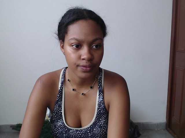 Stormihills's BongaCams show and profile