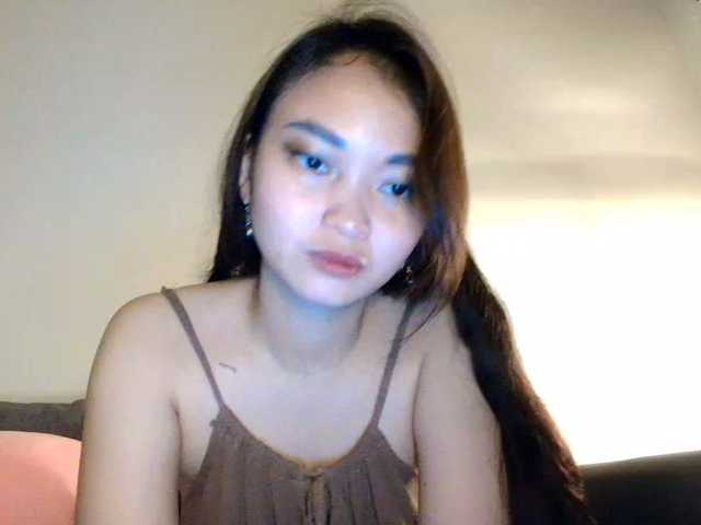 le modèle RozyElle est en webcam porno dans un show sur le site bongacams, il possède les tags suivants: Asian,Brunette,Shaved