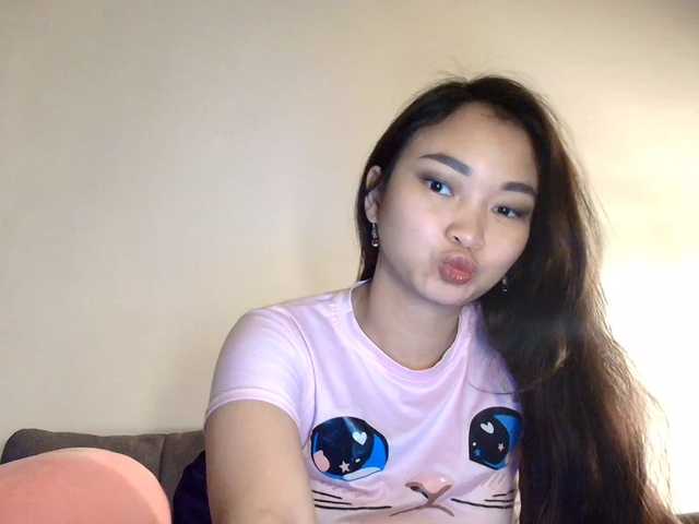 RozyBlack's BongaCams show and profile