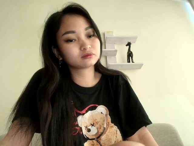RozyElle webcam