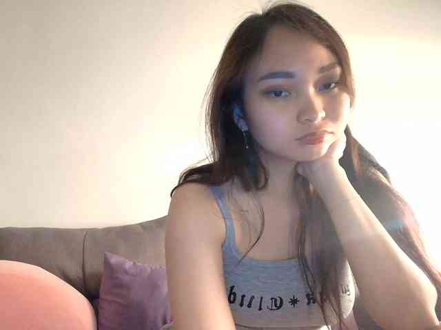 RozyElle webcam