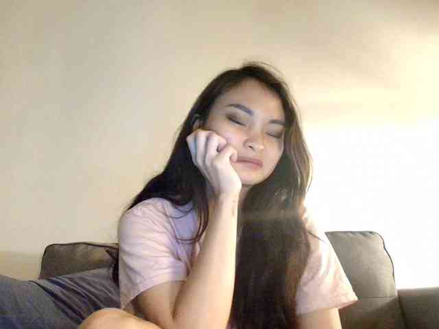 RozyElle webcam