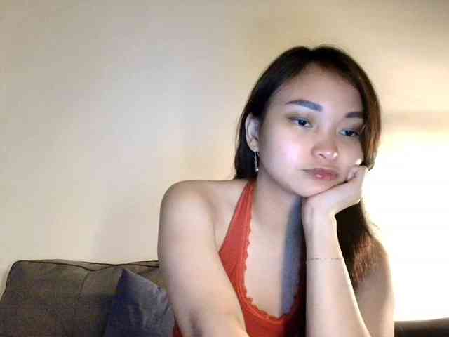 RozyElle webcam