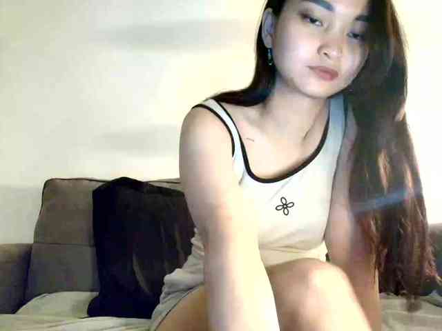 RozyElle webcam