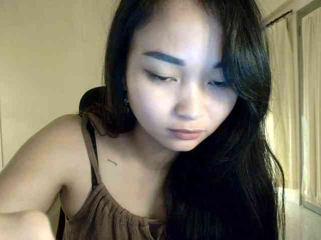 RozyElle webcam