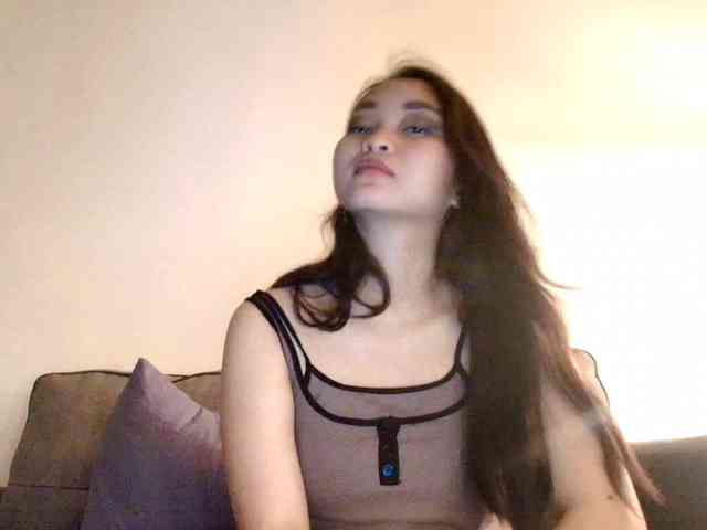 RozyElle webcam