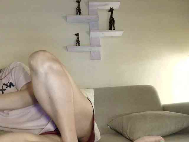 RozyElle webcam